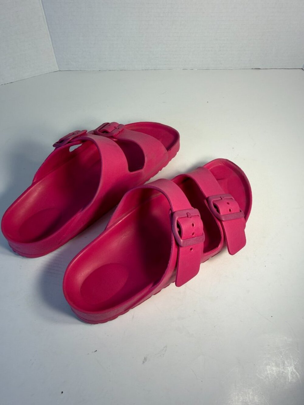 Women's size 8.5 Birkenstock sandals - Picture 5 of 16